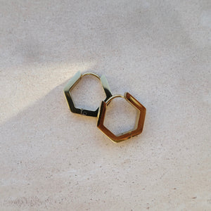 Hexagonal small gold hoop earrings